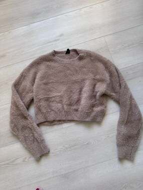 Hidden Brand Crop Sweater Light Brown Size Large Long Sleeve